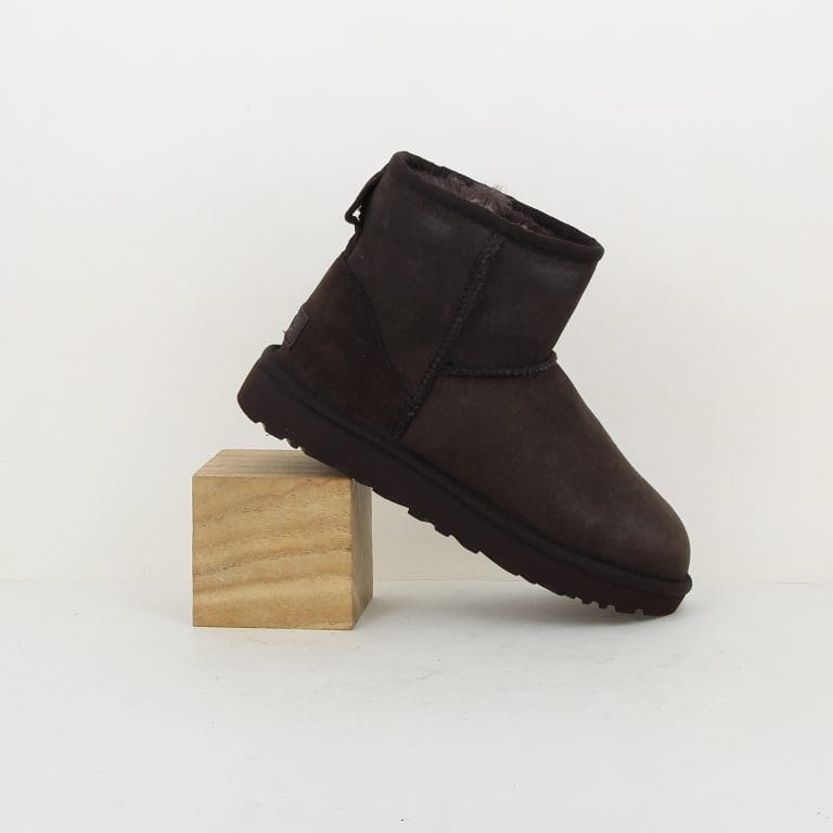 boots classic mini