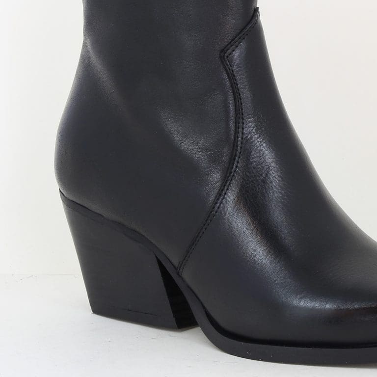 boots e2866 e2 h2526
