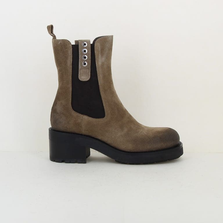 boots e452 e2 h2526