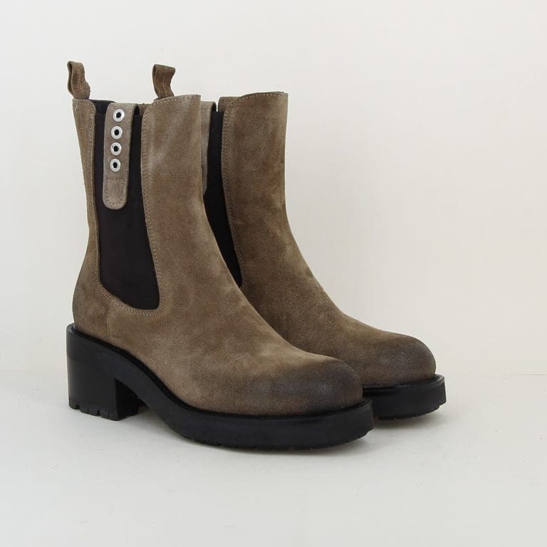 boots e452 e2 h2526