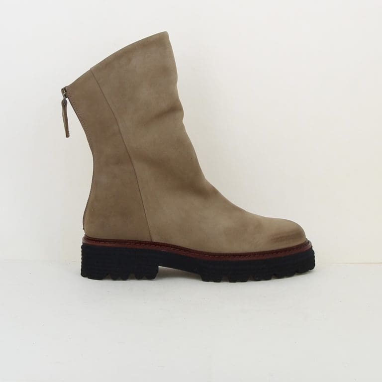 boots k134-200 h2526