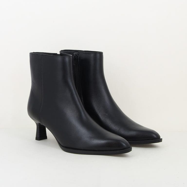 boots lomas h26