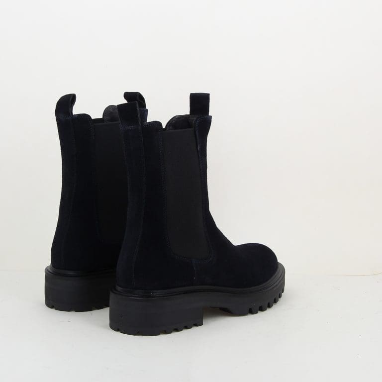 boots 6751