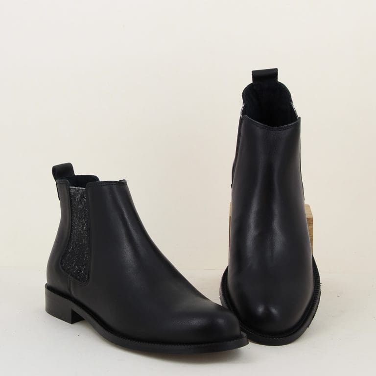 boots 7407 h26