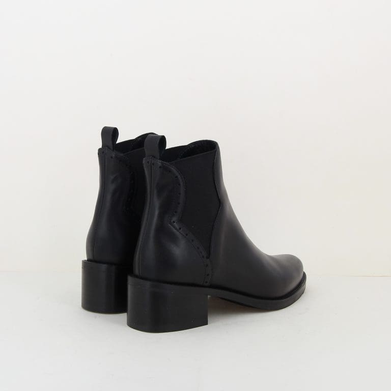 boots 8506 h2526