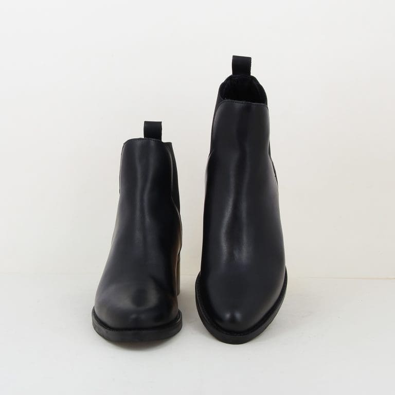 boots 8506 h2526
