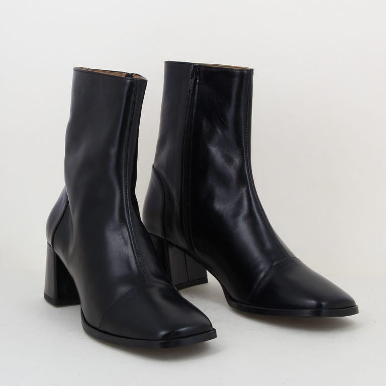 boots 8844 h26