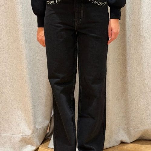 jean vifreya embelli noir vila