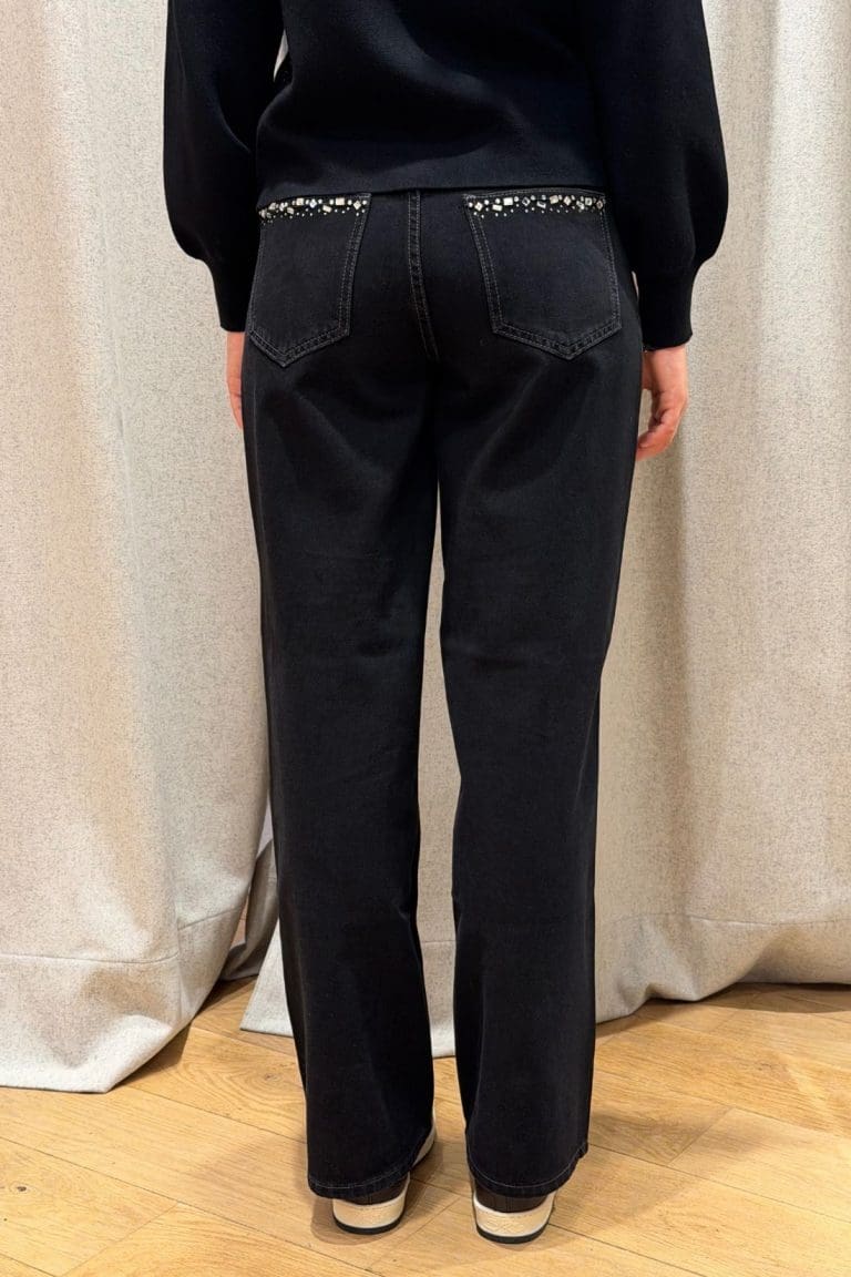 jean vifreya embelli