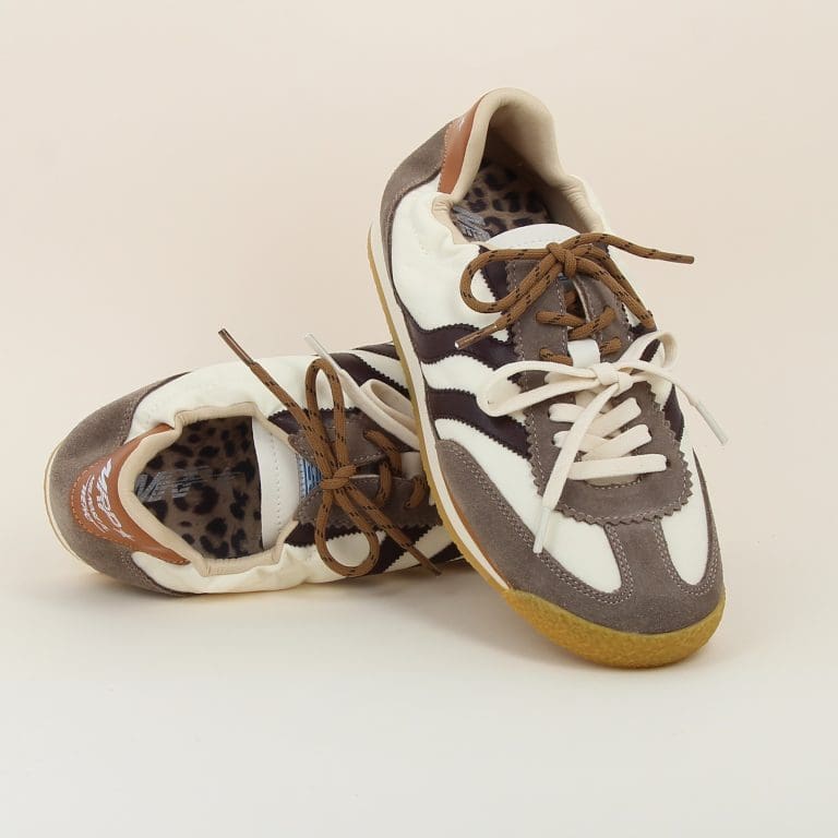 basket pure v22 e26 camel mrp