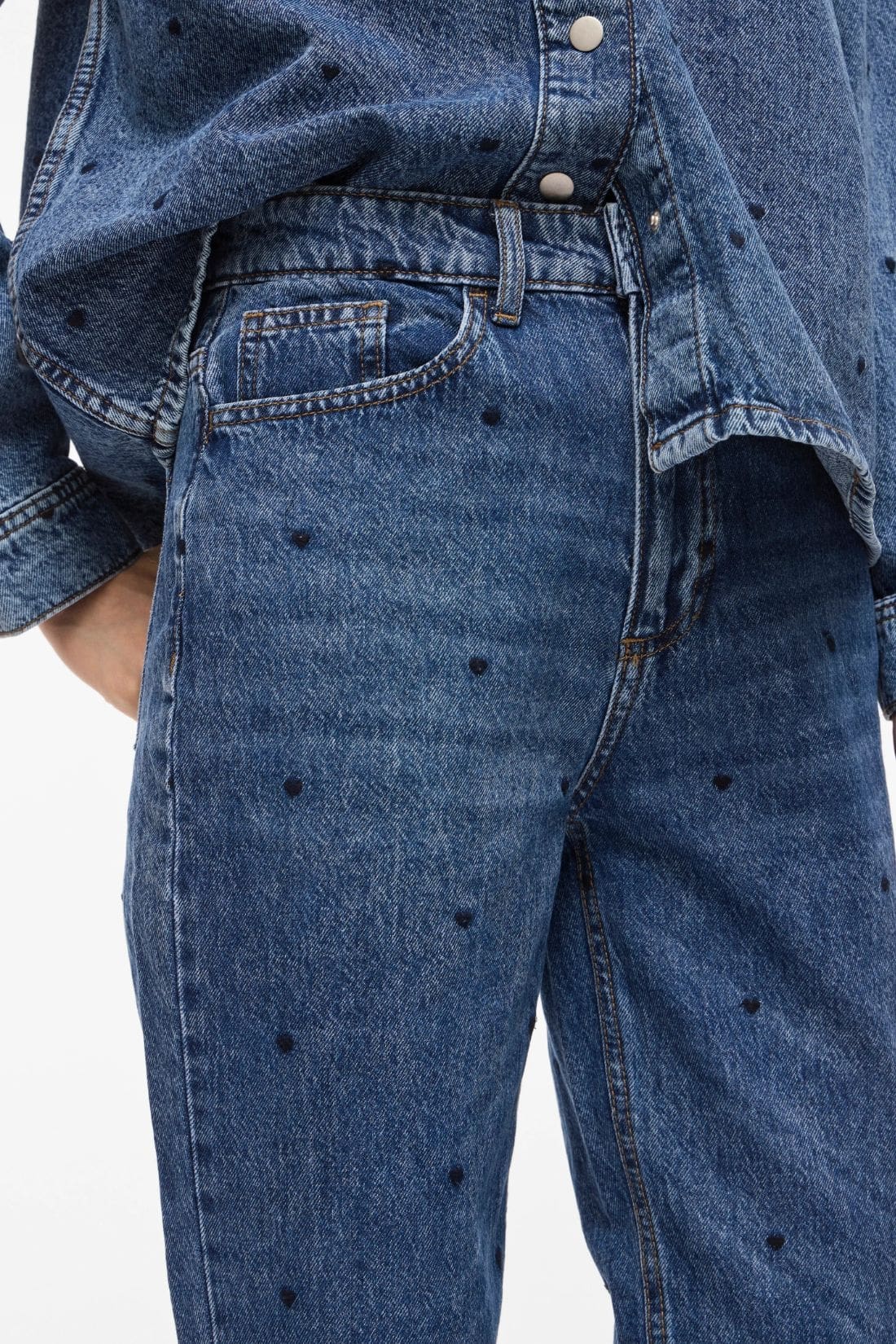 jean vikelly coeur - vila