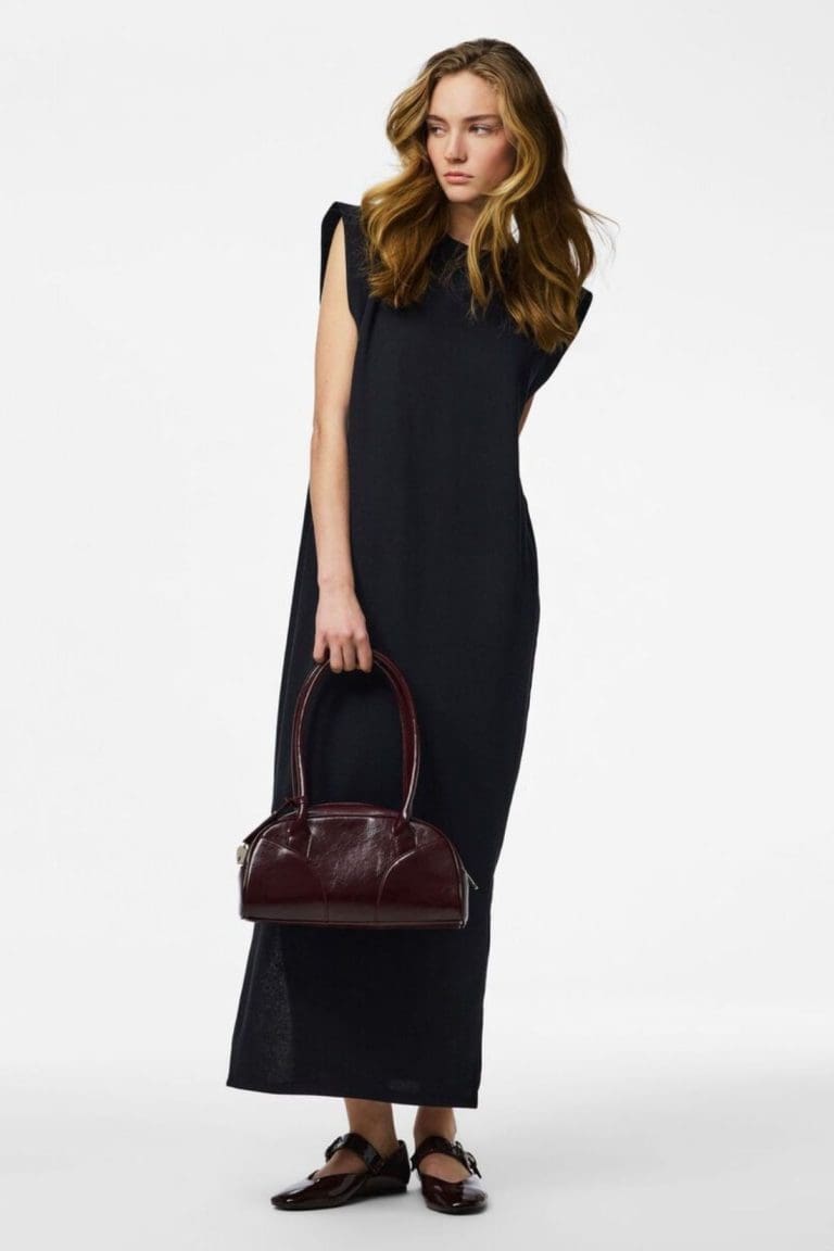 robe pcchilli noir Pieces