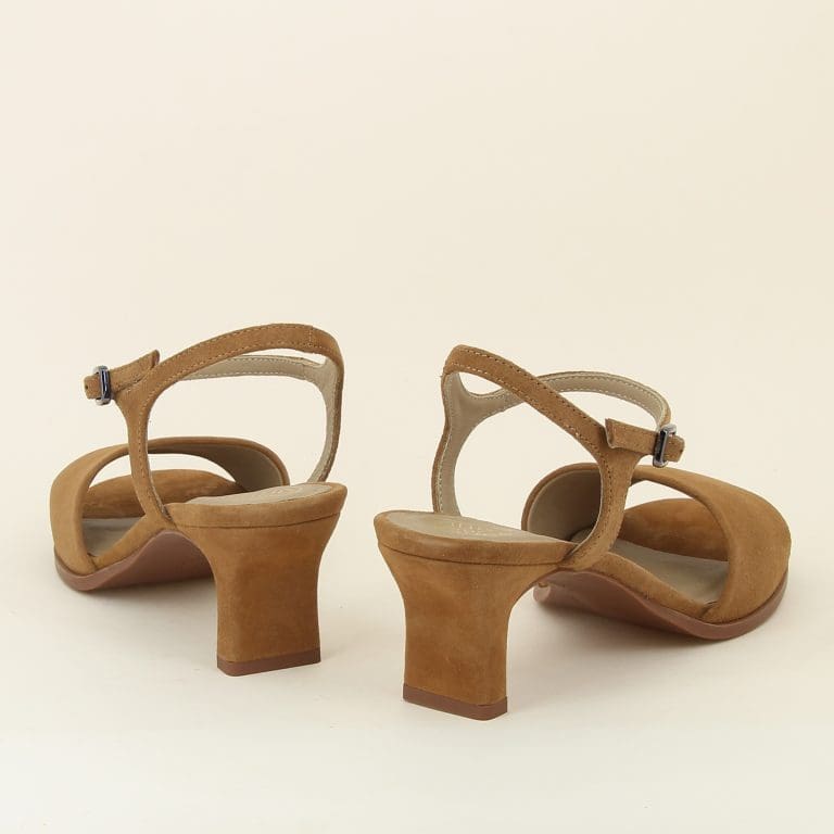 sandale lailo e26 camel Unisa