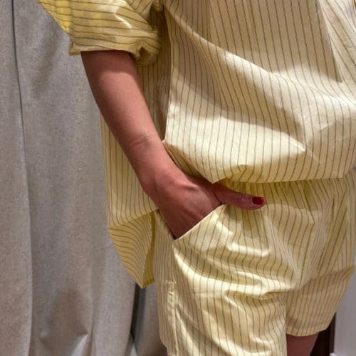 short honoré e26 jaune outremesure