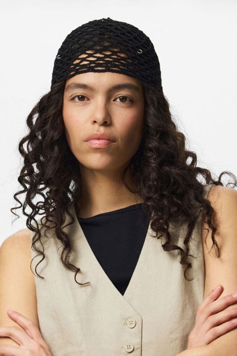 bonnet pcanny e26 noir Pieces