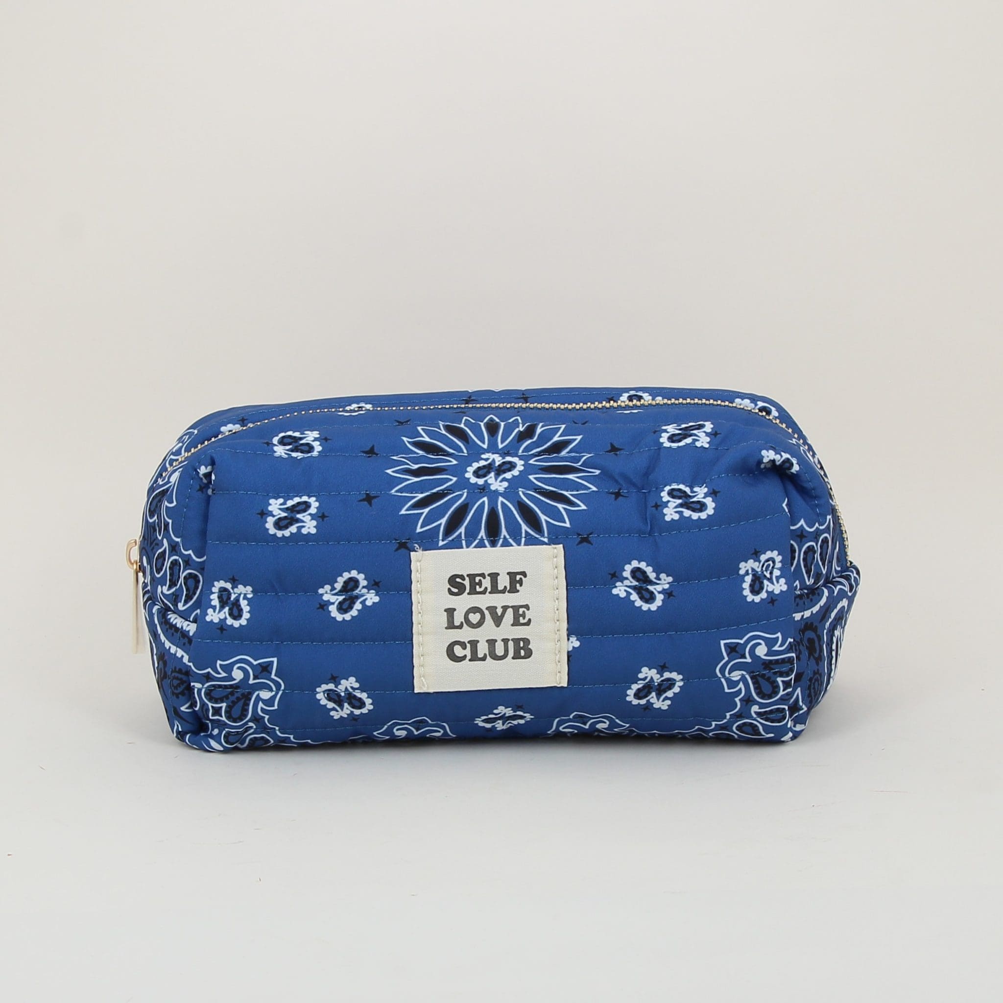 pochette cosmo e26 - outremesure