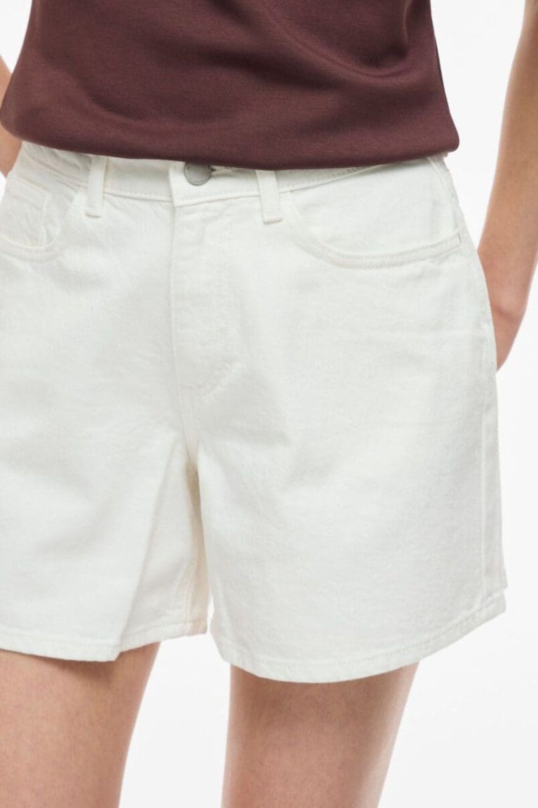 short vijaf blanc vila