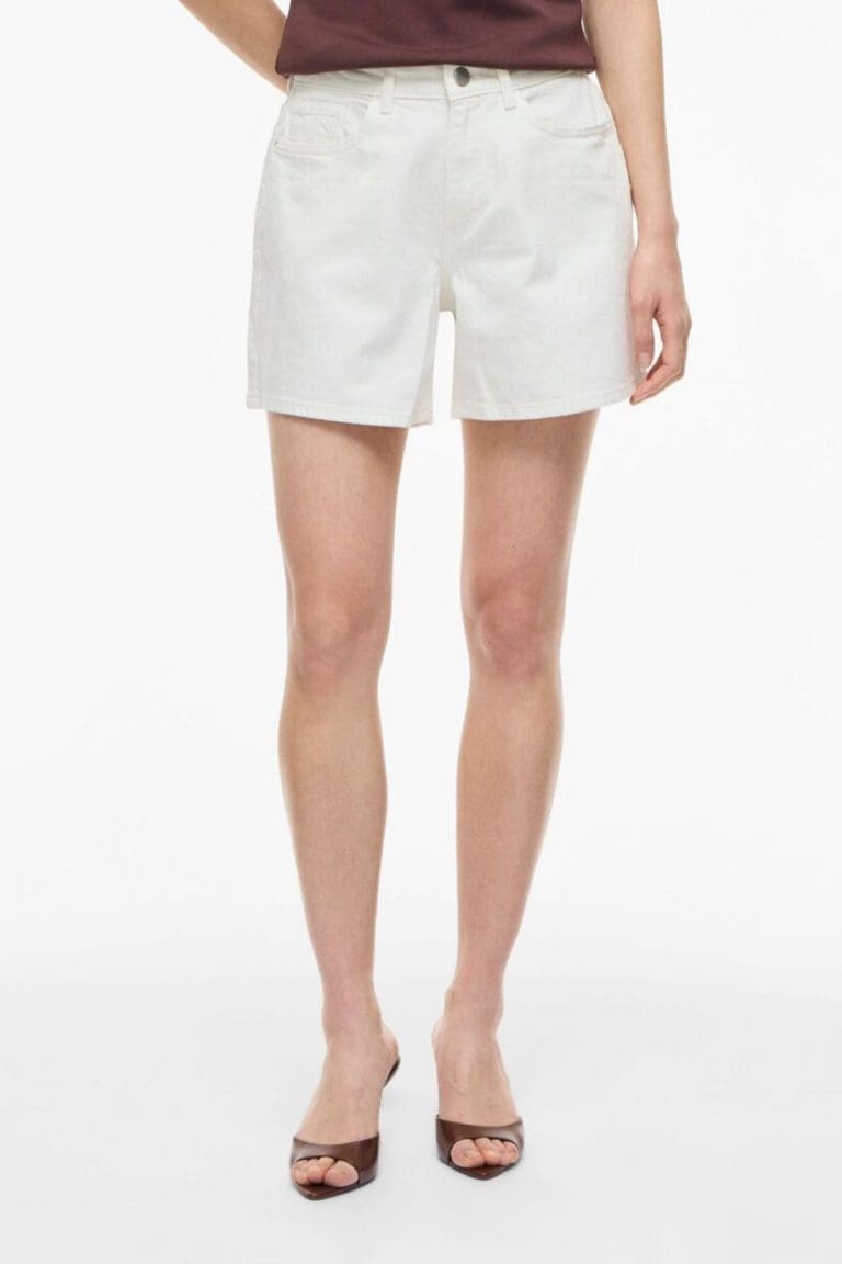 short vijaf blanc vila