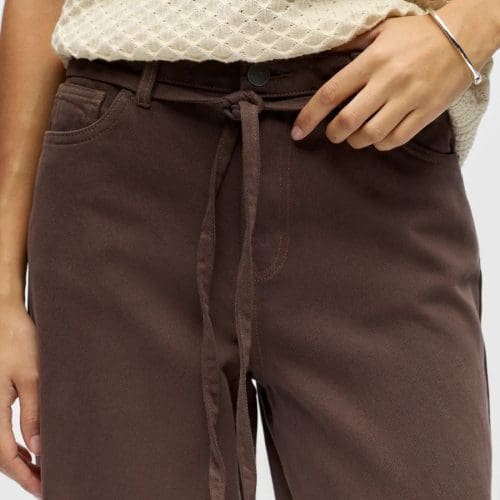 jean objrosie marron object