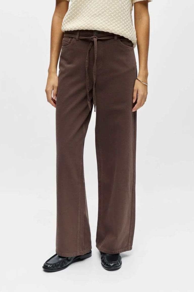 jean objrosie marron object