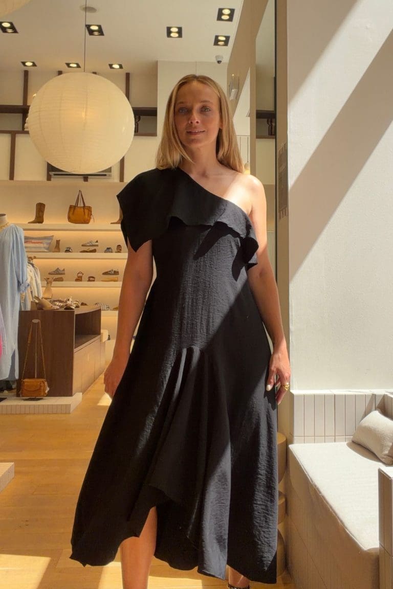 robe salomé e26 noir outremesure