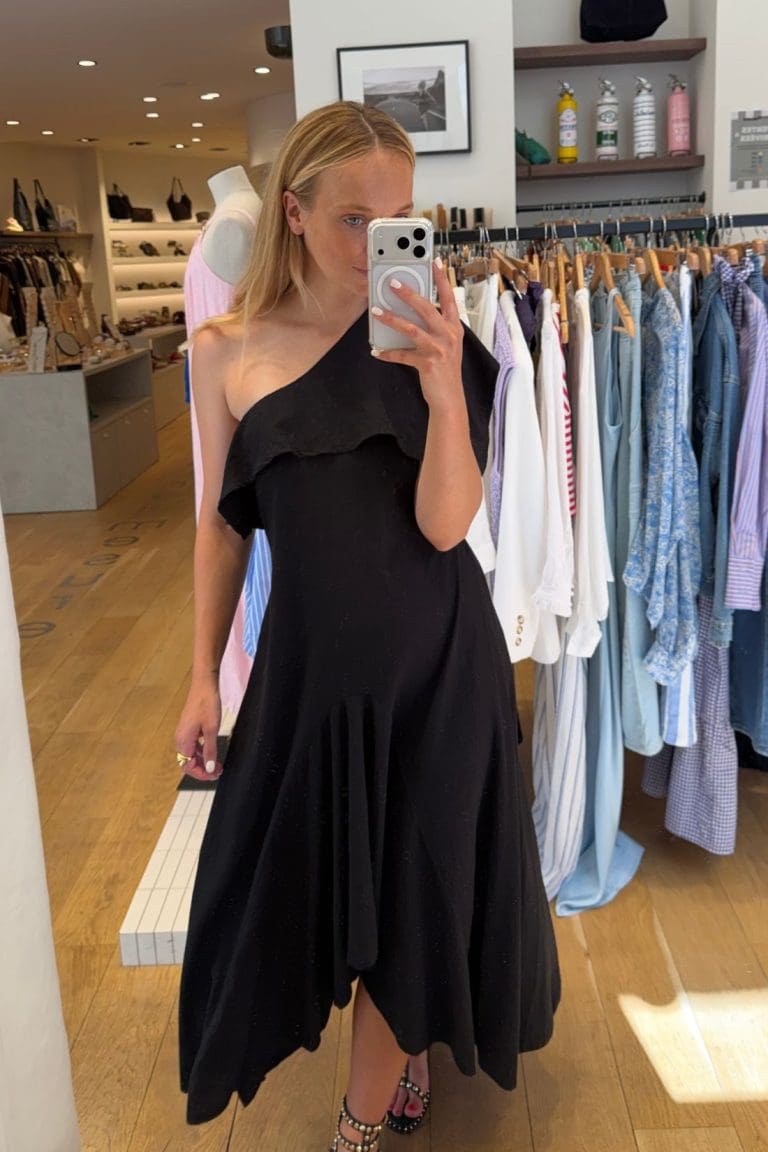 robe salomé e26 noir outremesure