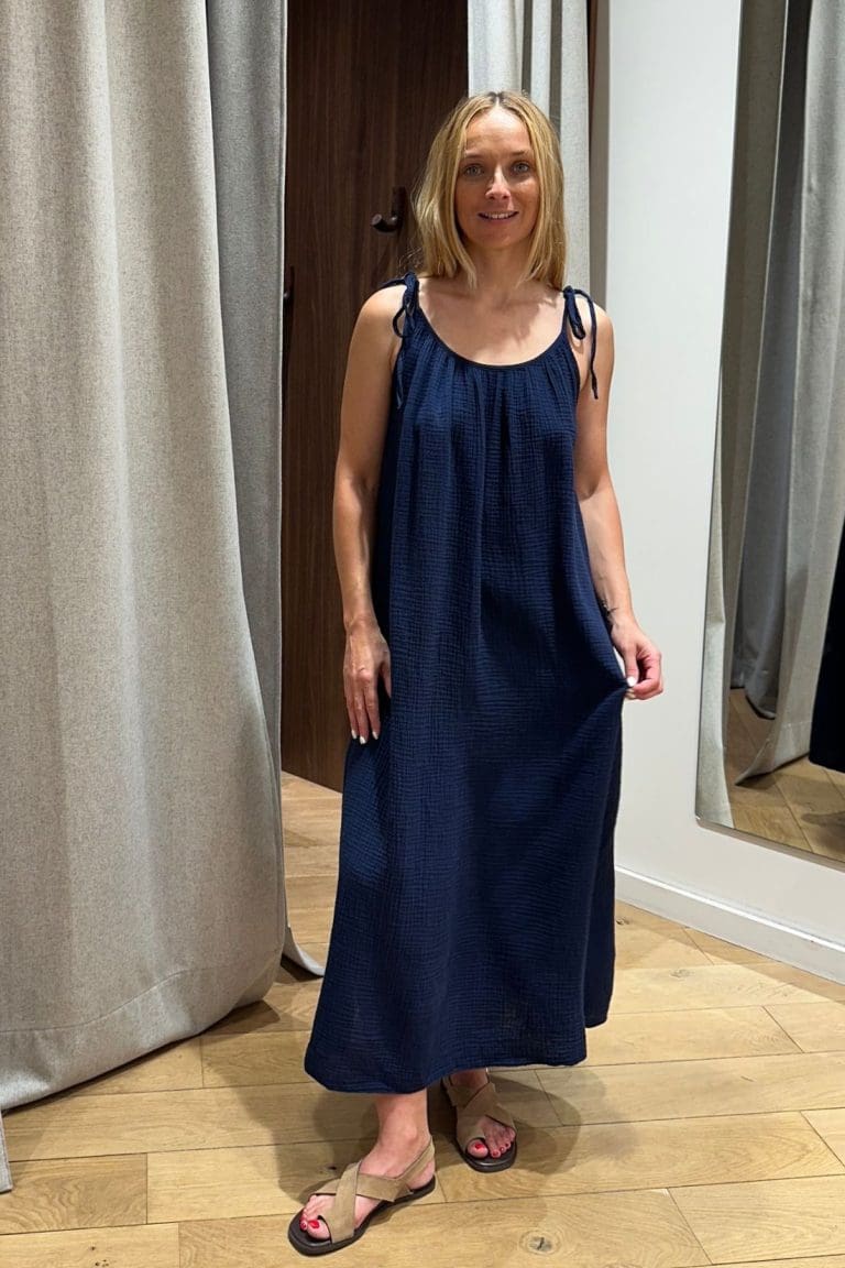 robe blondie e26 bleu marine outremesure