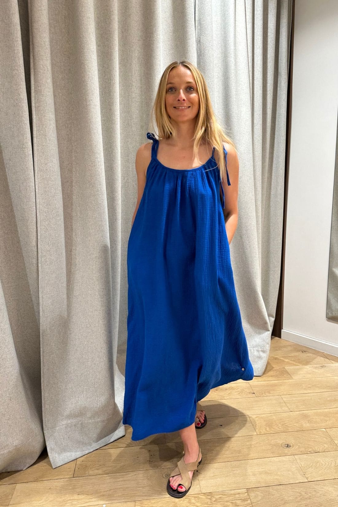 robe blondie e26 - outremesure