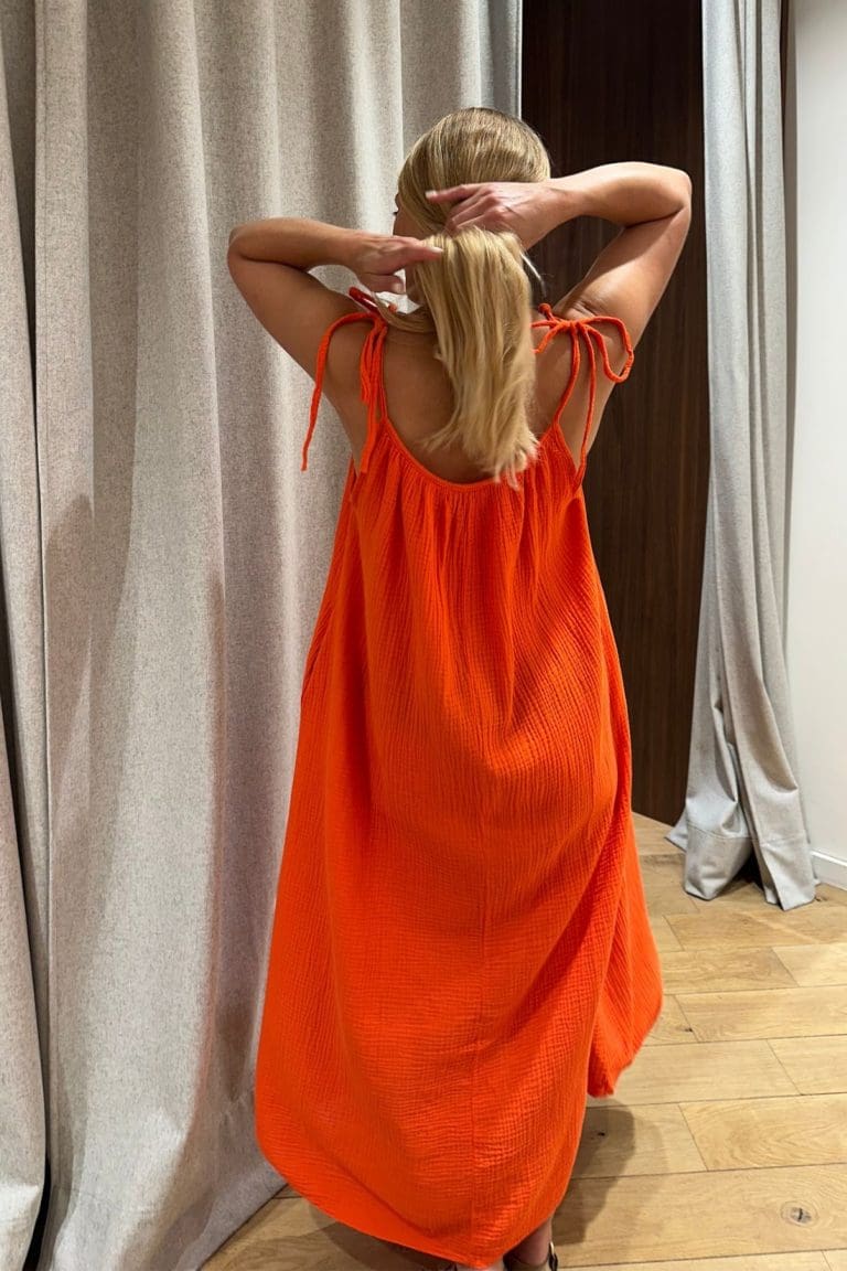 robe blondie e26 orange outremesure