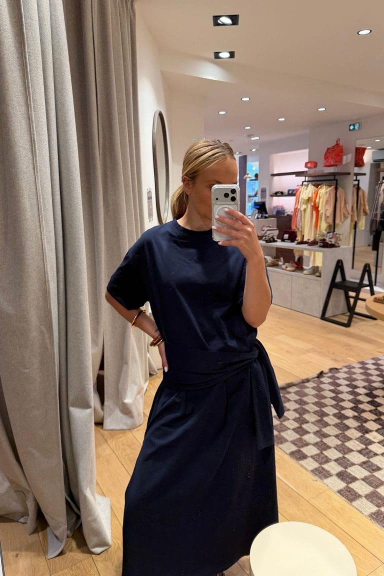 robe pia bleu marine outremesure