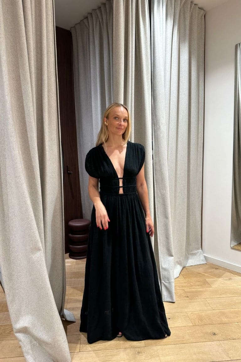 robe pia e26 noir outremesure