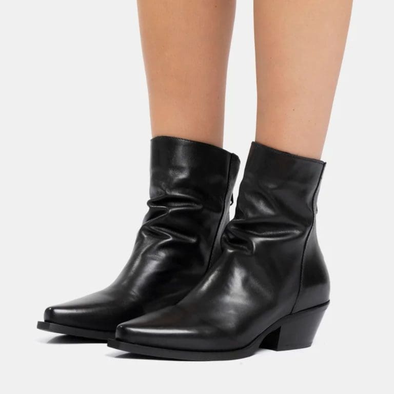 boots dx2215 noir Metisse