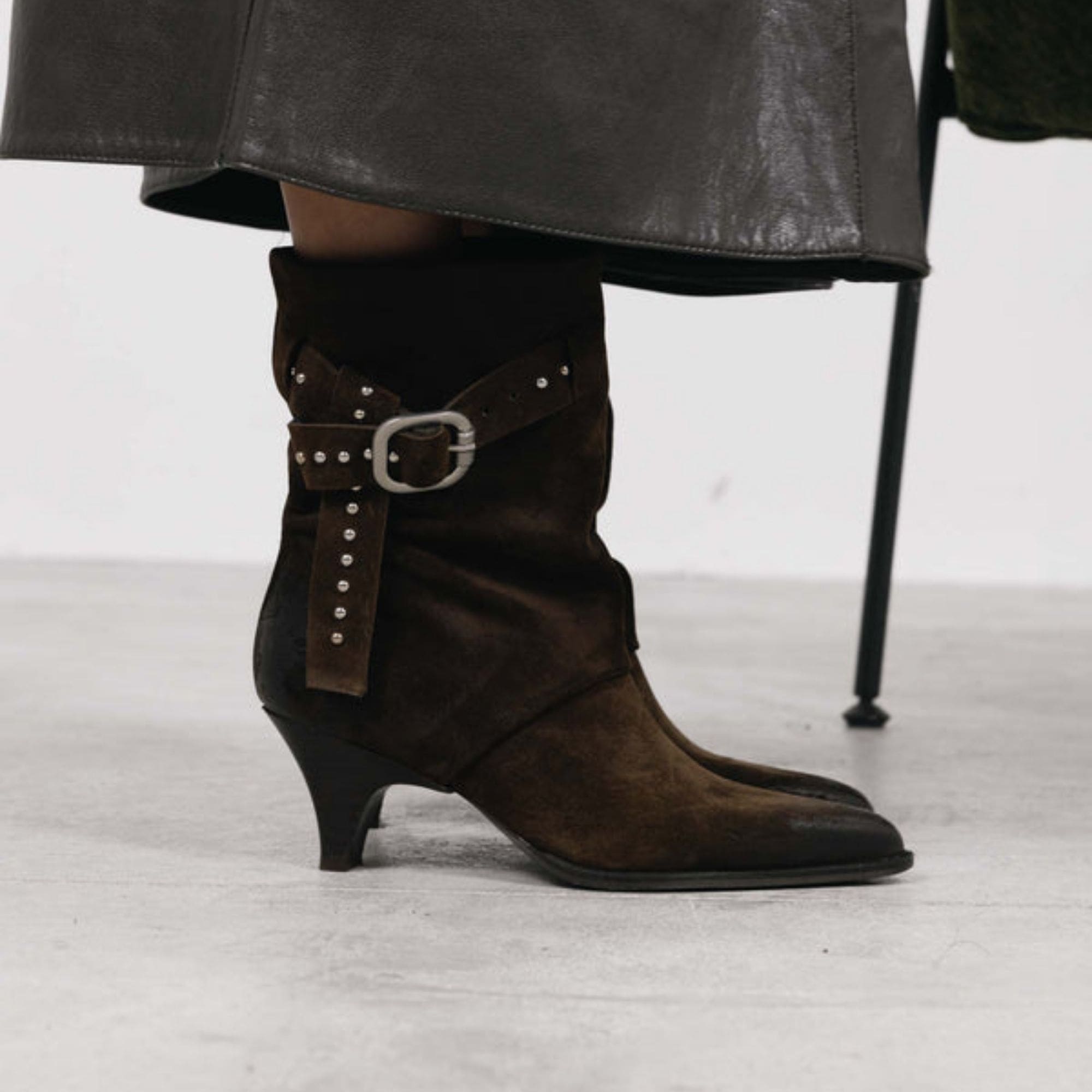 boots m437 m2 h67 - Mimmu
