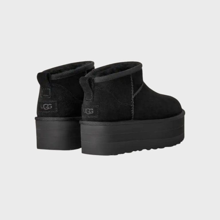 classic ultra min pl noir UGG