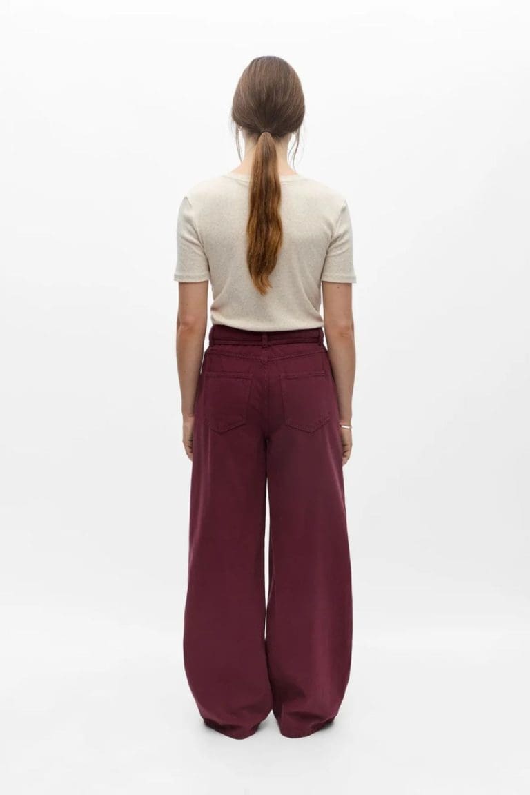 jean objrosie bordeaux object