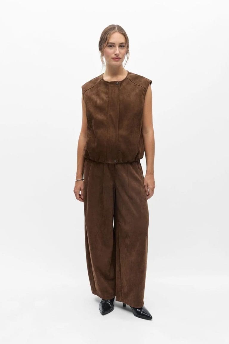 veste objdenna marron object