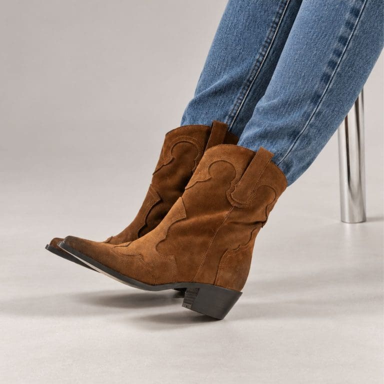 boots 1467 camel Semerdjian