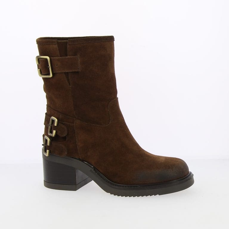 boots iw 537 h67 camel Julie Dee