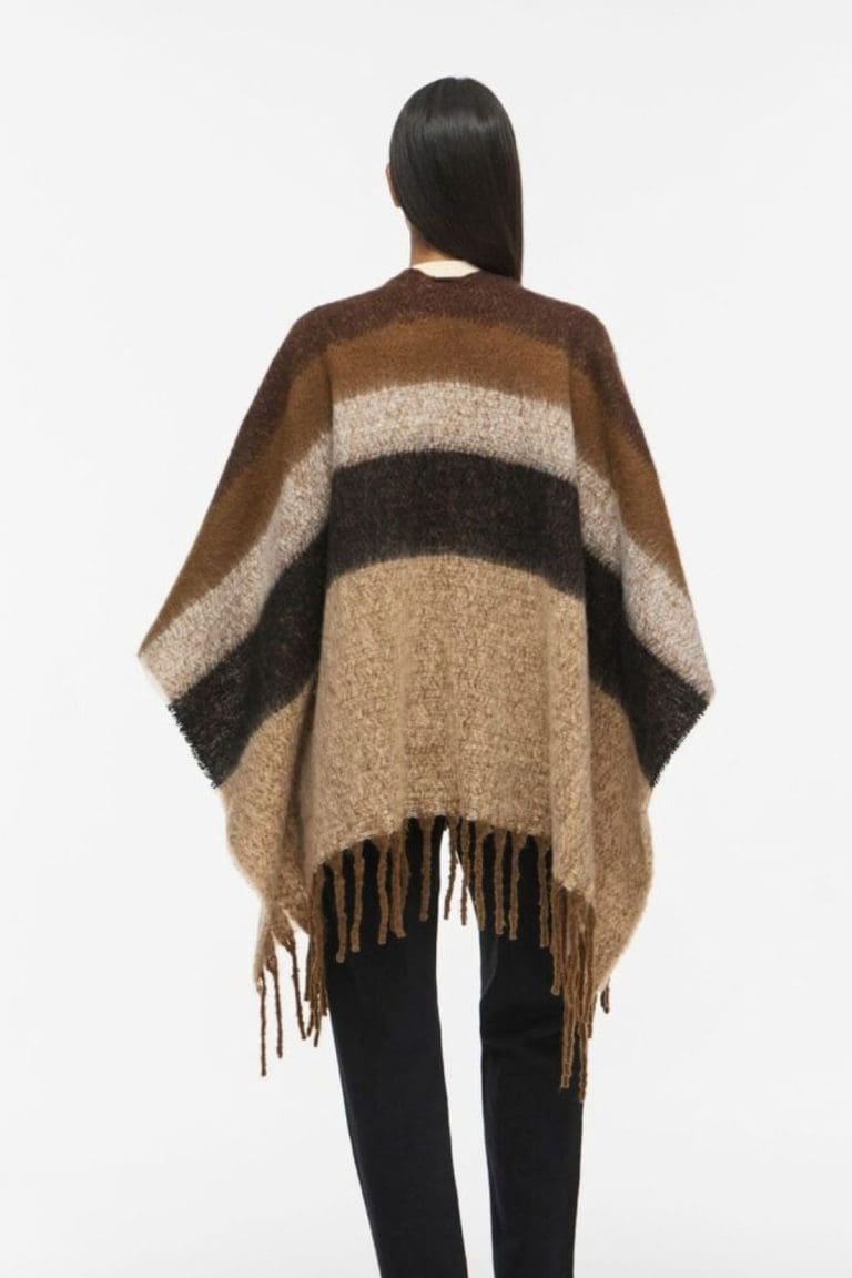poncho vimeya camel vila