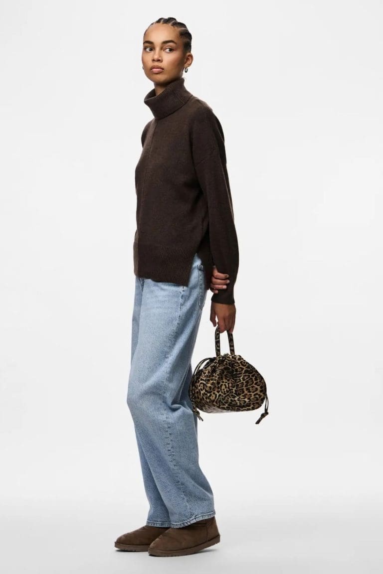 pull col roulé malou marron Pieces