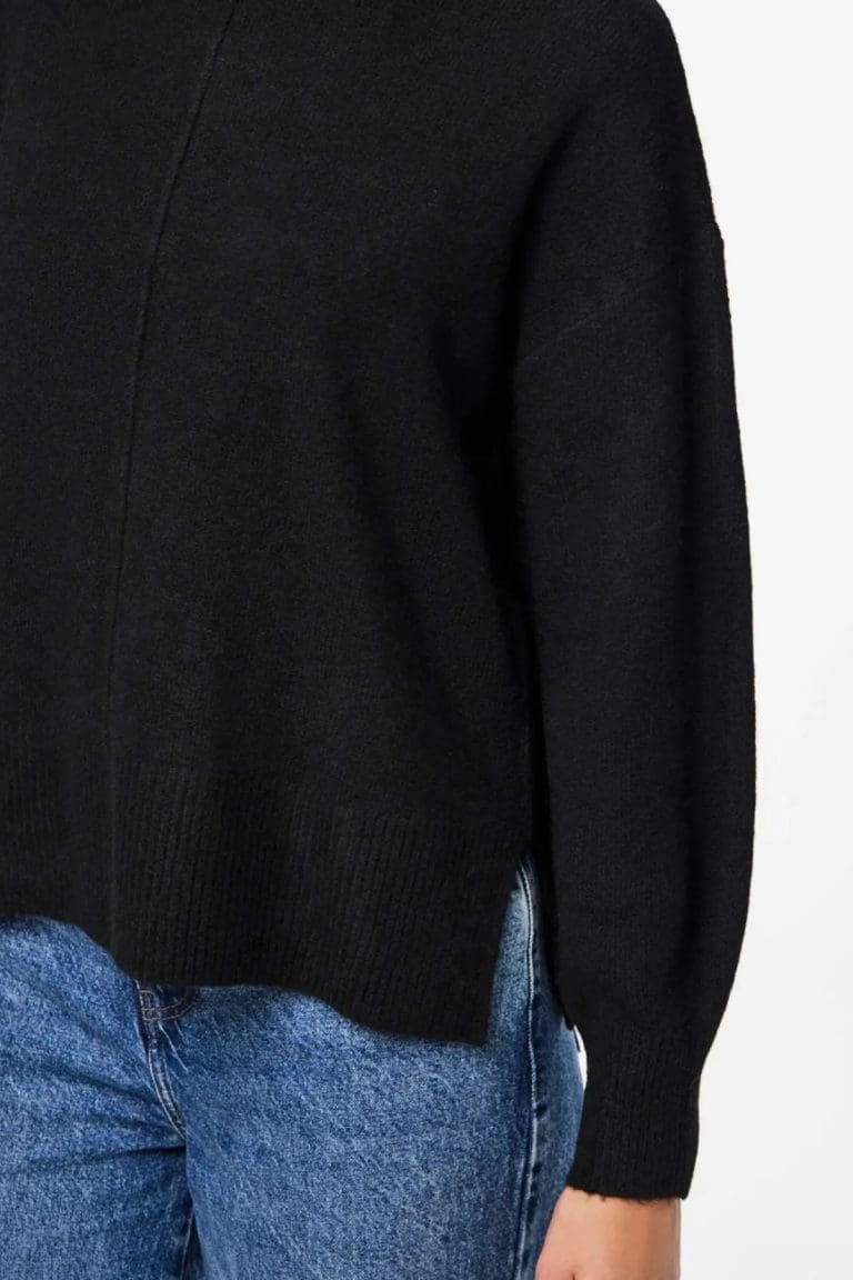 pull col roulé malou noir Pieces