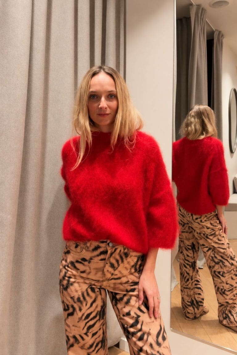 pull marlo. rouge outremesure