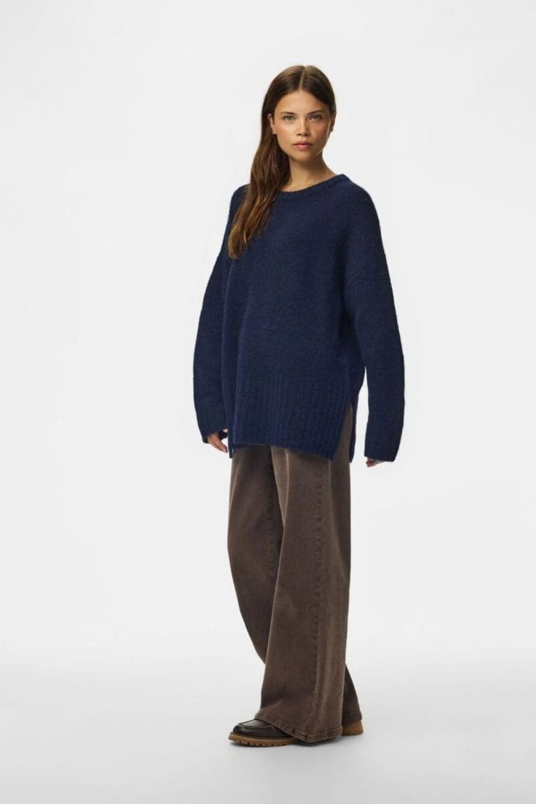 pull pctina bleu marine Pieces