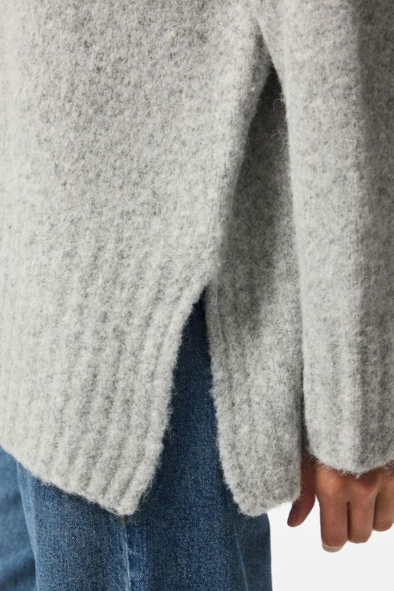 pull pctina gris Pieces