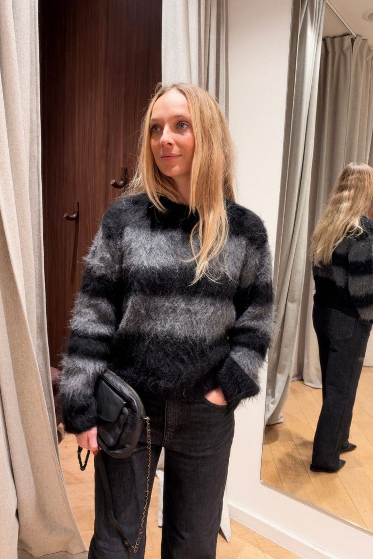 pull rouaria gris rouge edit